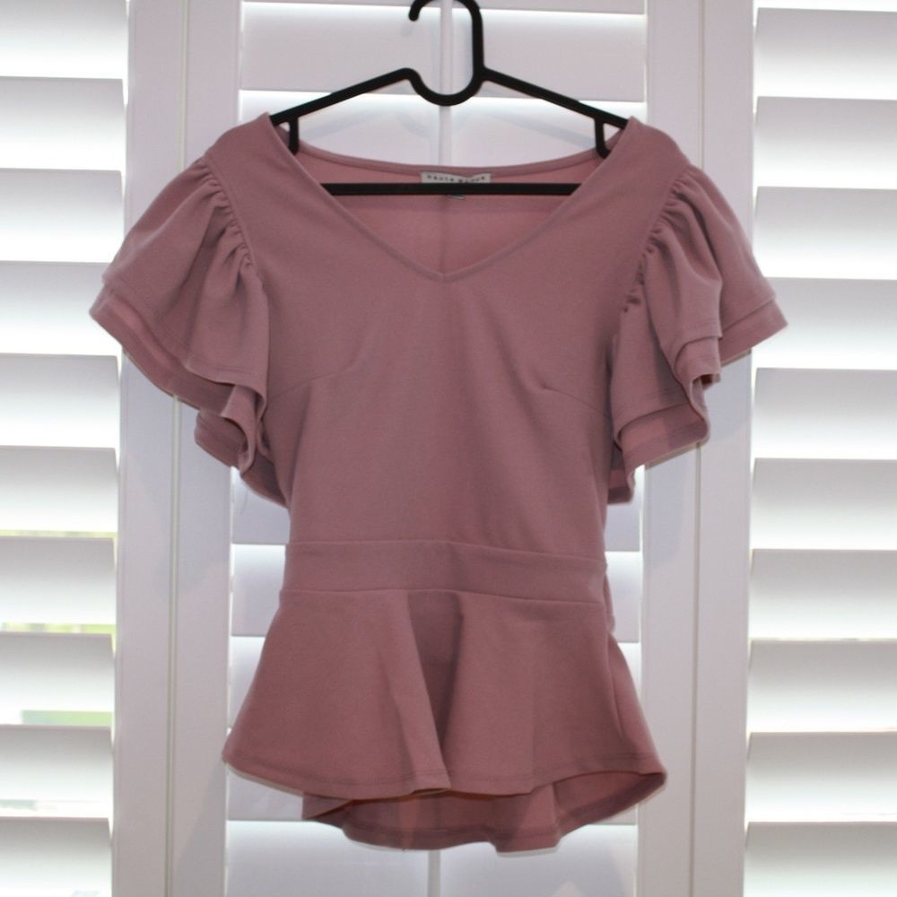 HAUTE MONDE Woman's Short Sleeve Rose Pink Ruffle Shirt Blouse Size S